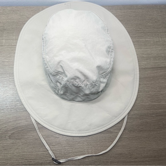 Columbia Sportswear Unisex Bucket Hat Safari Khaki Adjustable One Size Nylon Cap - Picture 2 of 15